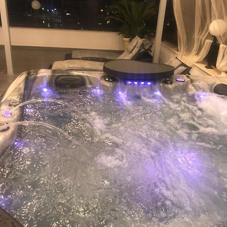 סרנדה Pirro Luxury Apartment מראה חיצוני תמונה
