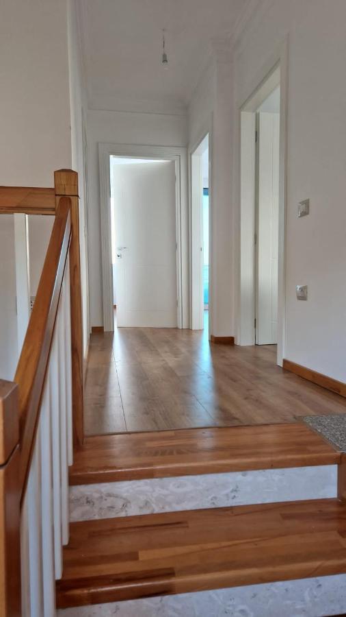 סרנדה Pirro Luxury Apartment מראה חיצוני תמונה