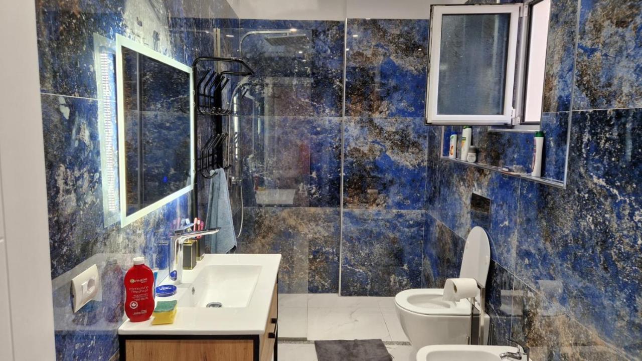 סרנדה Pirro Luxury Apartment מראה חיצוני תמונה