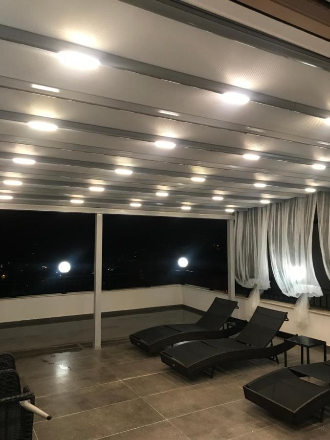 סרנדה Pirro Luxury Apartment מראה חיצוני תמונה