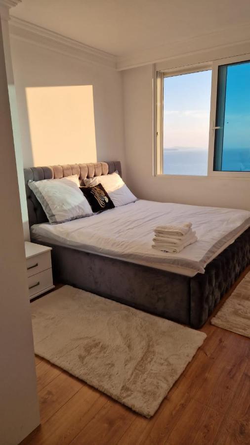 סרנדה Pirro Luxury Apartment מראה חיצוני תמונה